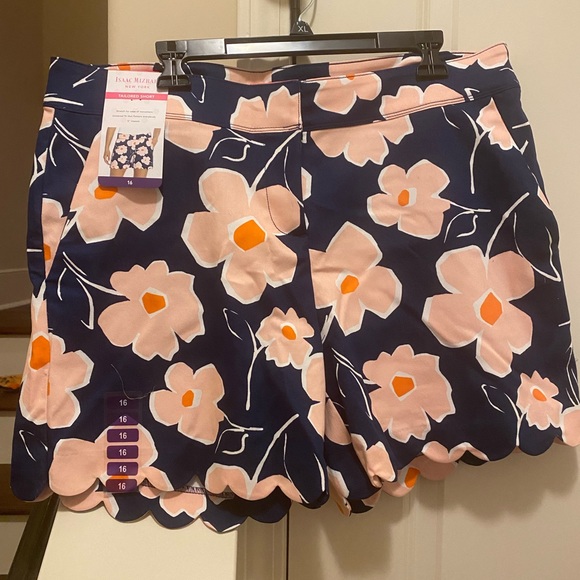 NWT - Picture 2 of 2